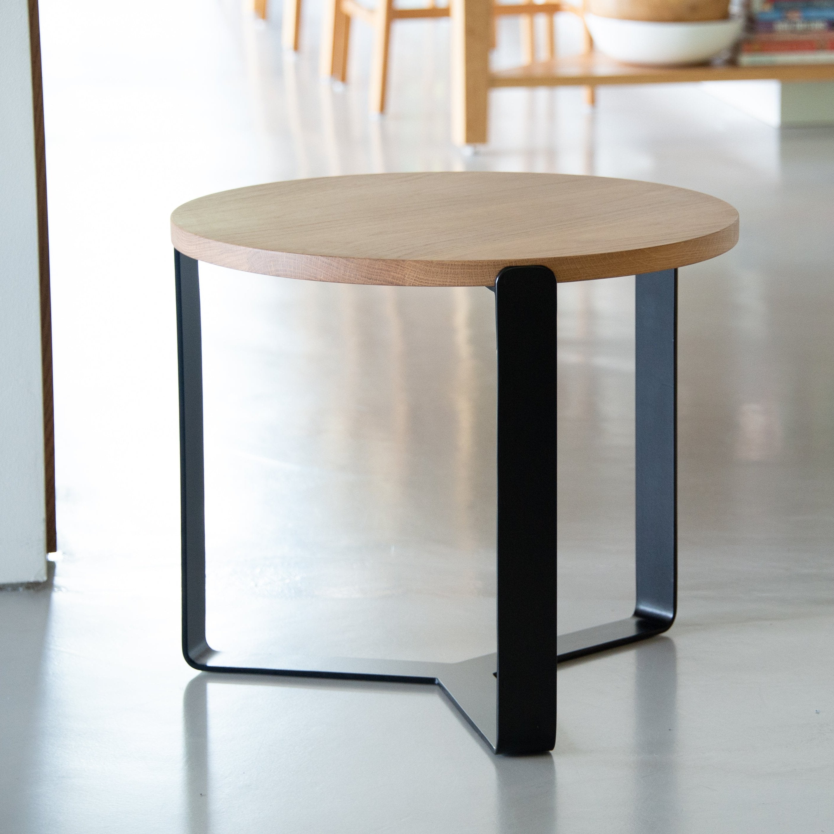 Frabo's Shop様向け【美品】　ALVESTA SIDE TABLE Eve Low Side Table – Wovensteel Designs